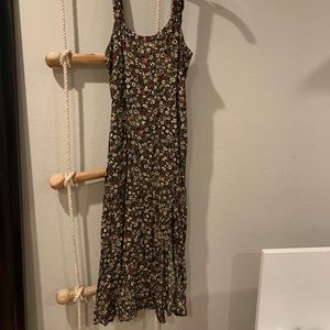 Zara floral midi dress size M
